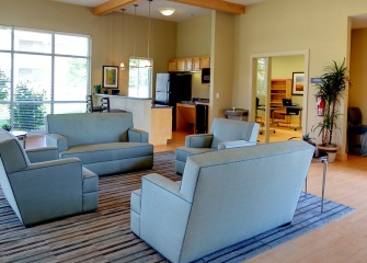Regent I clubhouse with lounge seating